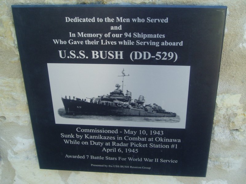 ussbushdd529memorialplaquenimitzmuseumfrederiksburgtx.jpg